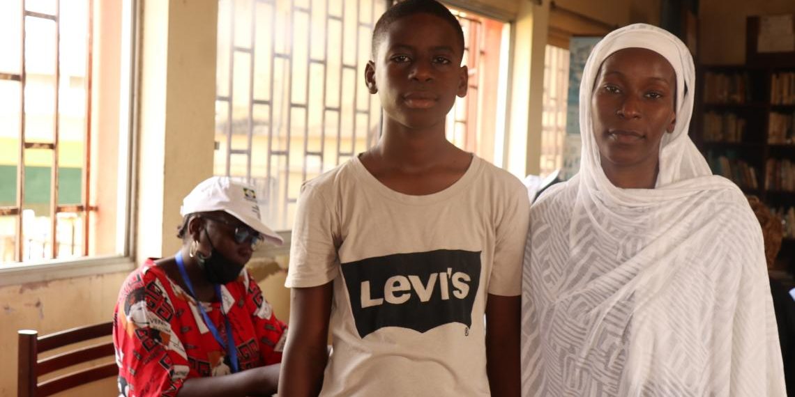 Amina Izzedine et Mohammed Shawwal sont venus retenter leur chance lors de la campagne d’identification des enfants sans acte de naissance dans le grand Libreville